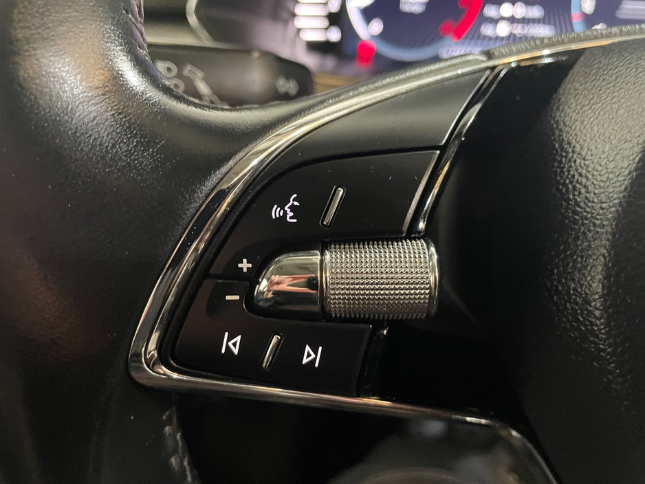 2022 Skoda Superb 2L Diesel For Sale Images