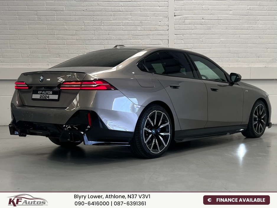 2024 BMW 5 Series 2L Petrol Plug-in Hybrid For Sale Images