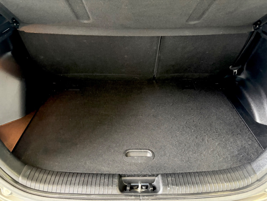 2019 Hyundai ix20 1.6L Petrol For Sale Images