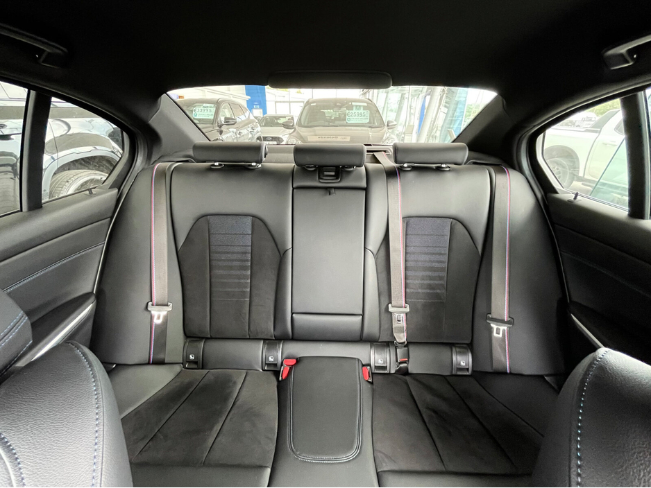 2024 BMW 3 Series 2L Diesel For Sale Images