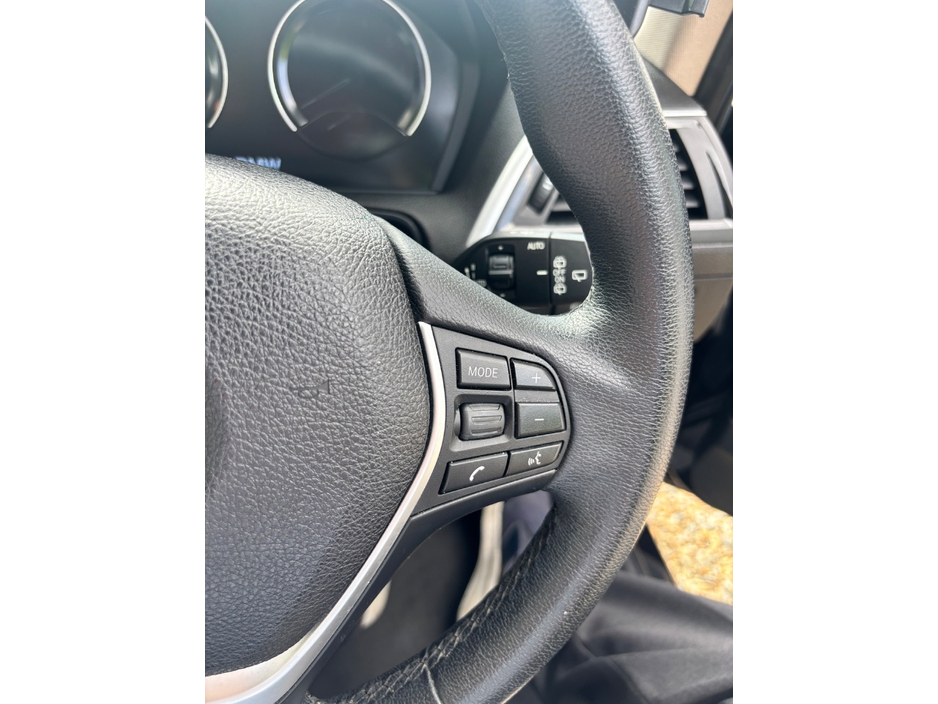 BMW 1 Series 118I ZDA1 4DR AUTO — thumbnail 11