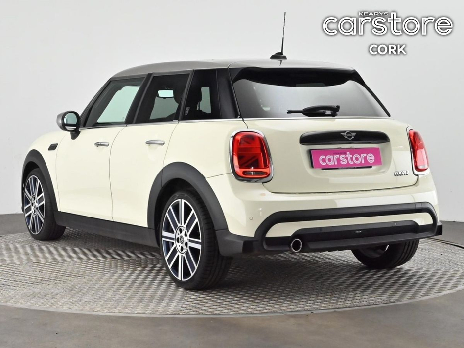 MINI Hatch Cooper Exclusive Pan Roof — thumbnail 3