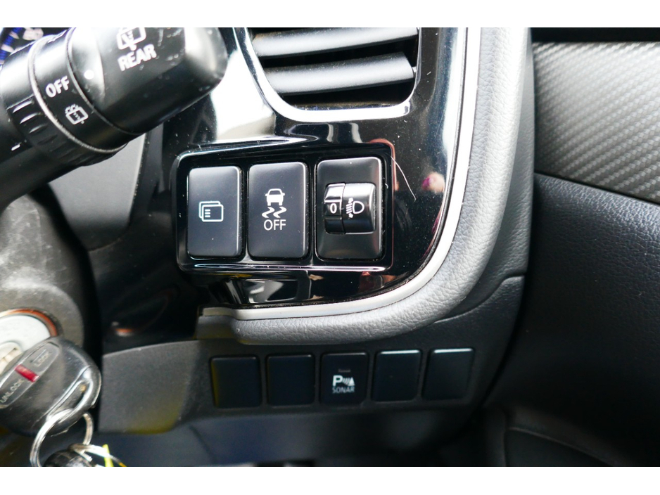 2015 Mitsubishi Outlander 2.3L Diesel For Sale Images