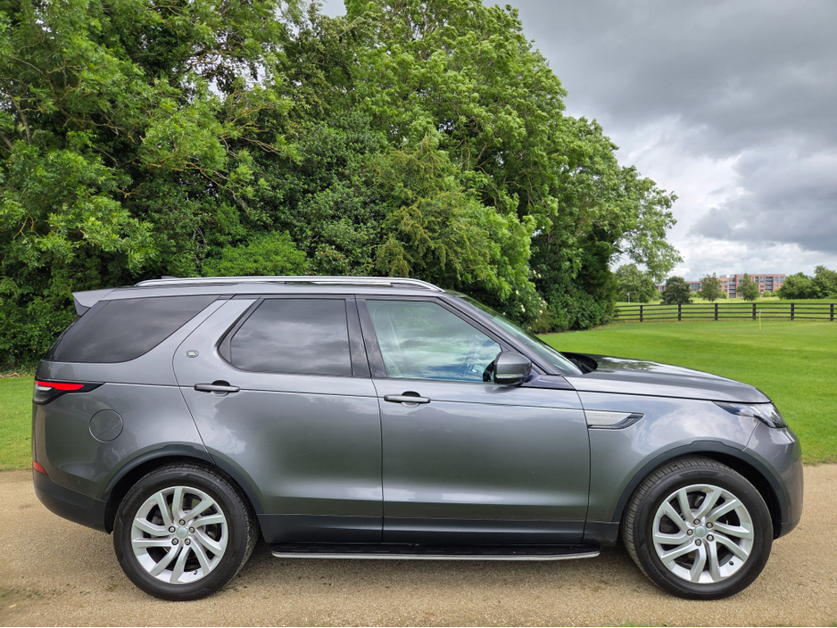 2018 Land Rover Discovery 2L Diesel For Sale Images