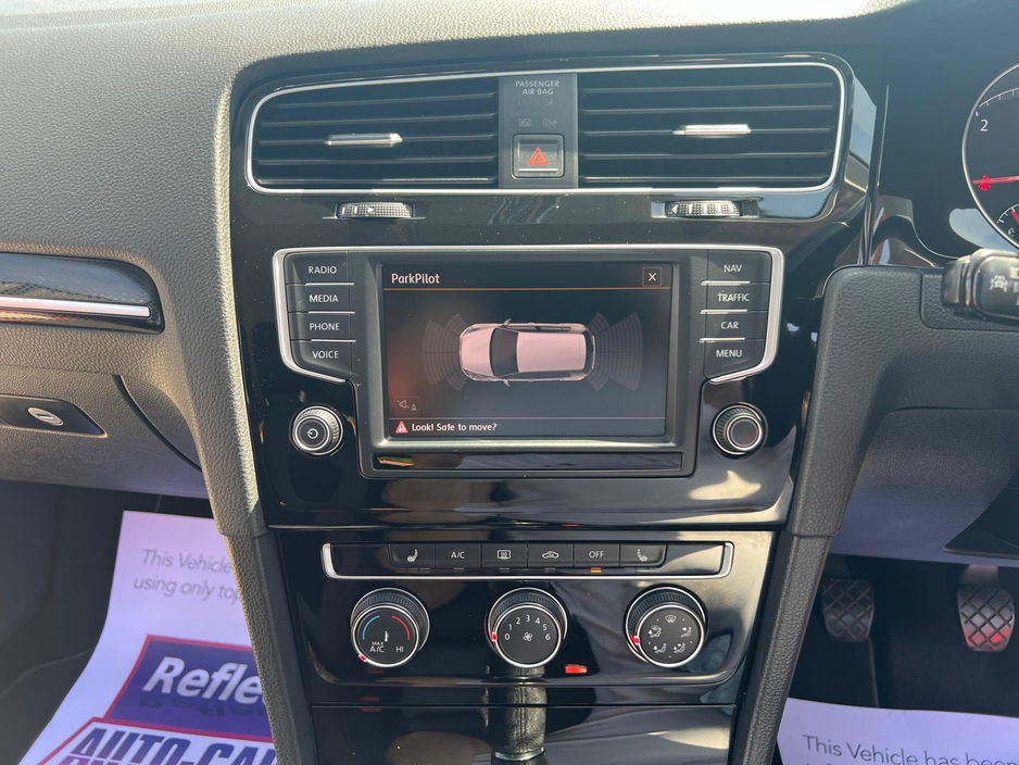 2015 Volkswagen Golf 2.0L Diesel For Sale Images