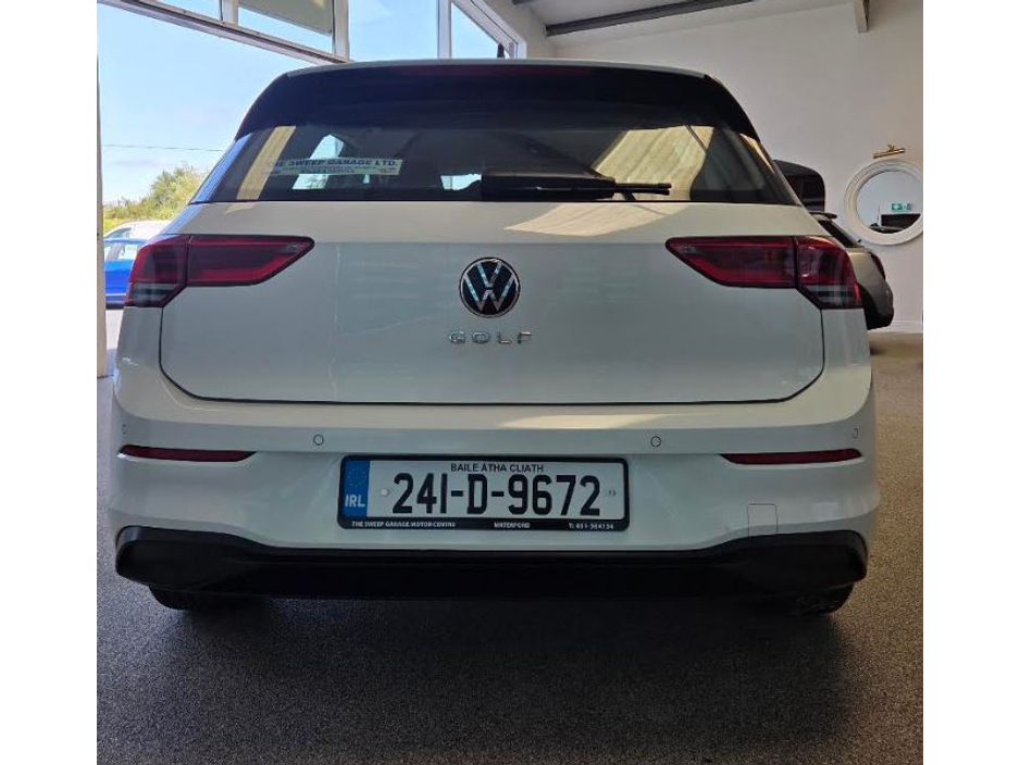 2024 Volkswagen Golf 1L Petrol For Sale Images