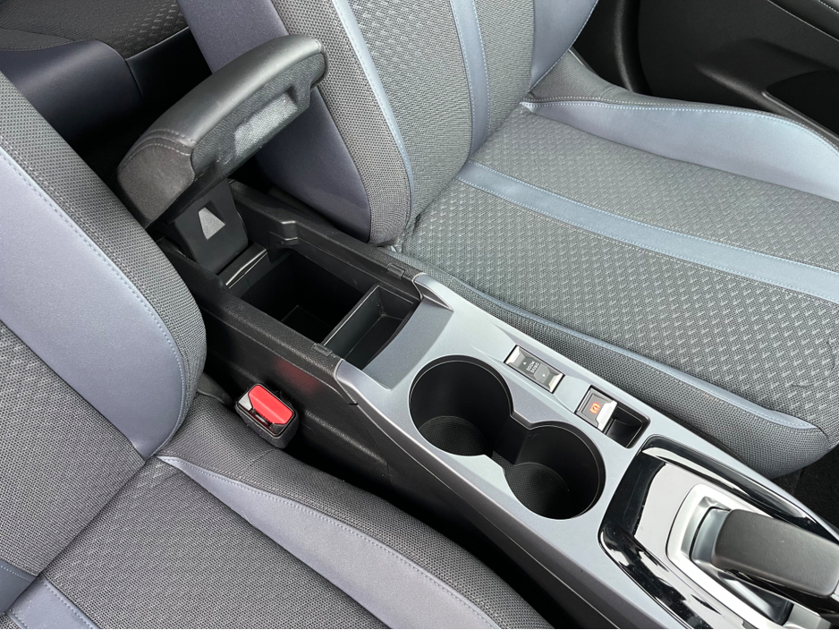 2021 Peugeot 2008 0L Electric For Sale Images