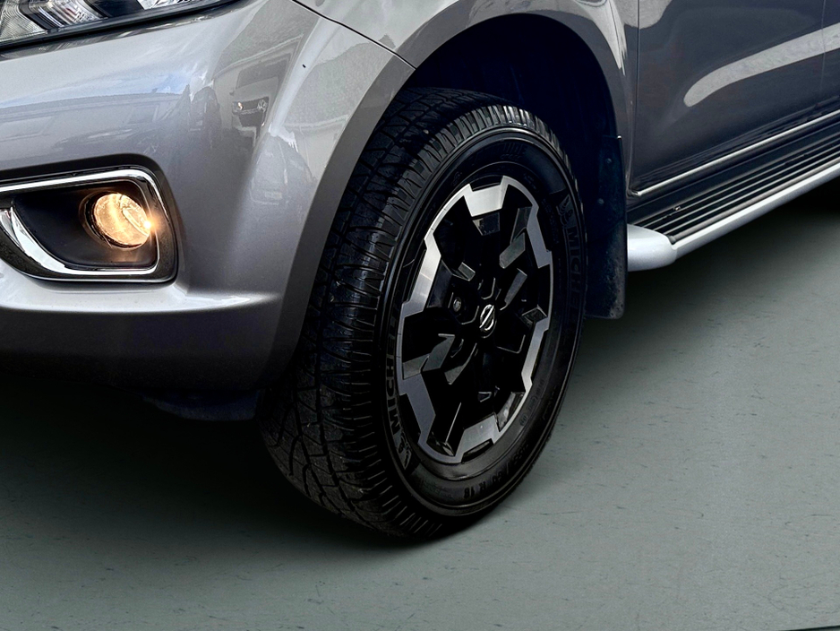 2021 Nissan Navara 2.3L Diesel For Sale Images