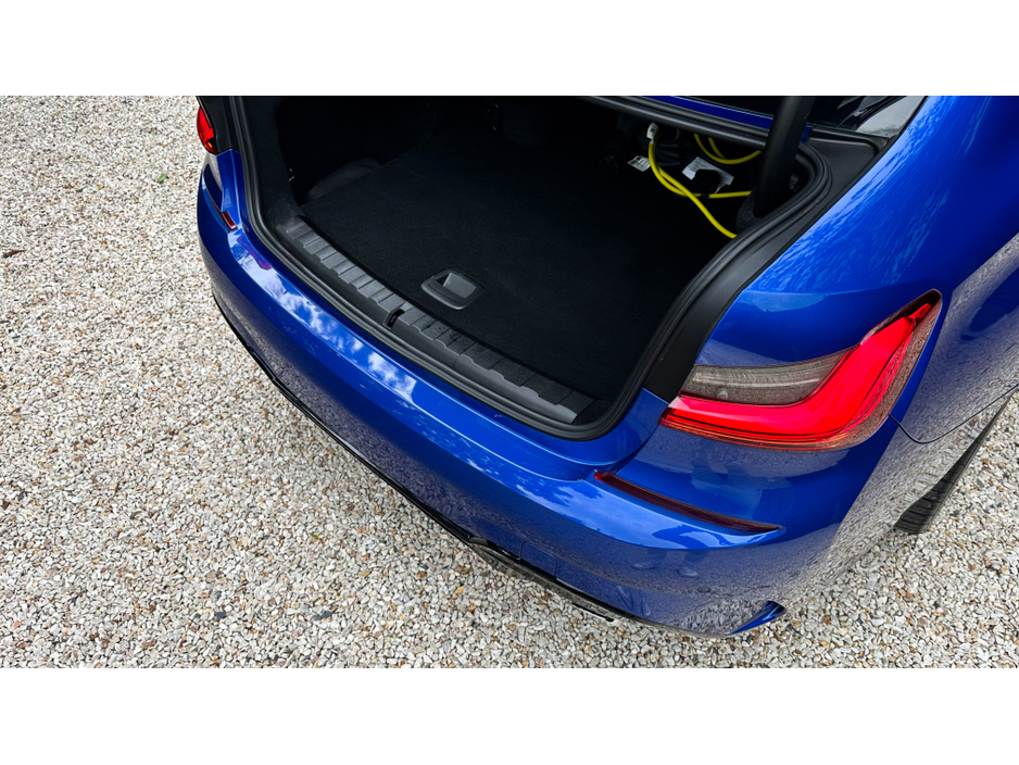 2020 BMW 3 Series 2.0L Petrol Plug-in Hybrid For Sale Images