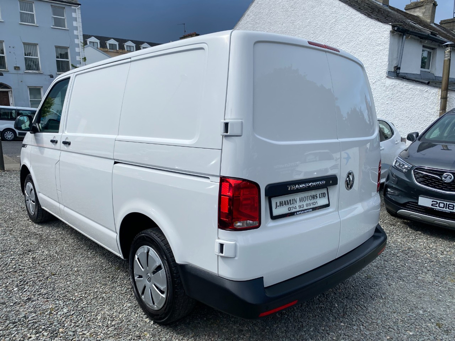 2023 Volkswagen Transporter 2L Diesel For Sale Images