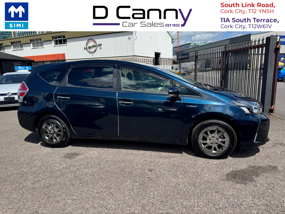 2018 Toyota Prius+ 1.8L Petrol Hybrid For Sale Images