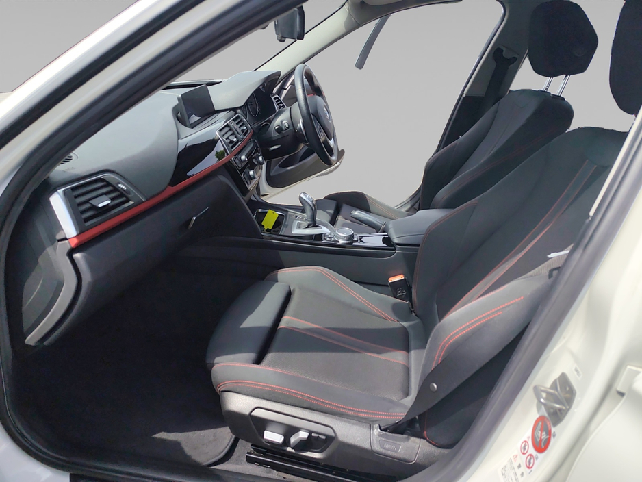 BMW 3 Series 2.0 Petrol Auto — thumbnail 15