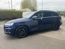 2022 Audi Q7 3L Petrol Plug-in Hybrid For Sale Images