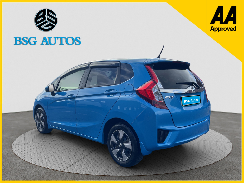 Honda Fit 2015 HONDA FIT 1.5 HYBRID  AUTOMATIC *FINANCE* — thumbnail 6