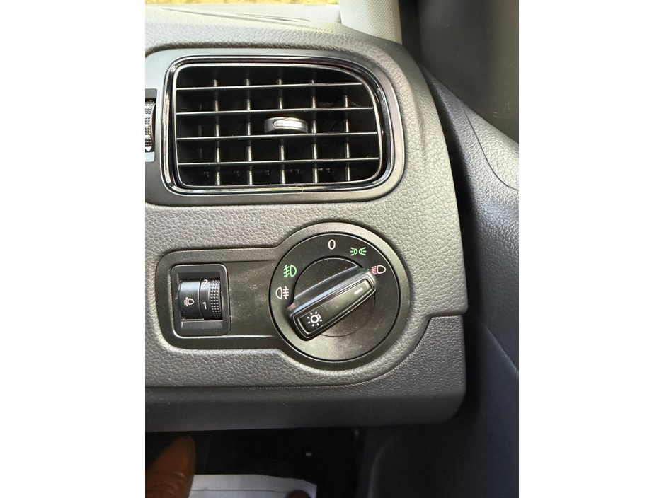 2016 Volkswagen Polo 1L Petrol For Sale Images