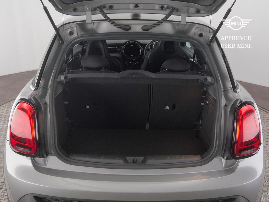 2023 MINI Hatch 1.5L Petrol For Sale Images