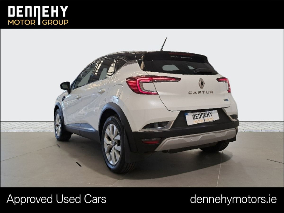 2021 Renault Captur 1.6L Petrol Plug-in Hybrid For Sale Images