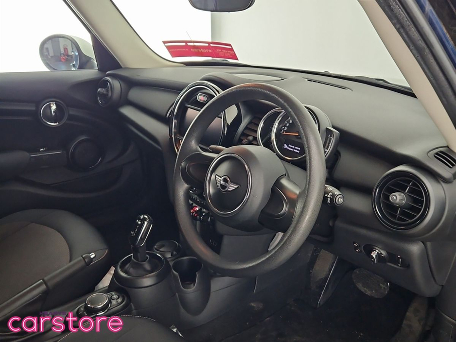 MINI Hatch Cooper 1.5 Auto — thumbnail 9