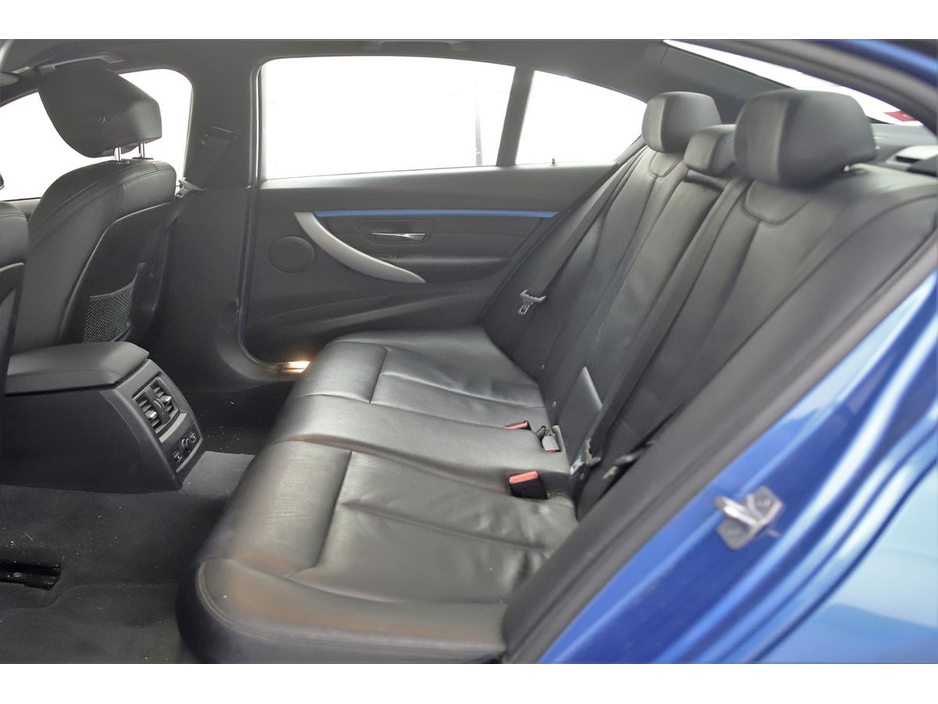 BMW 3 Series 330E M SPORT F30 PHEV *BLACK LEATHER*HUP*SAT NAV* — thumbnail 15