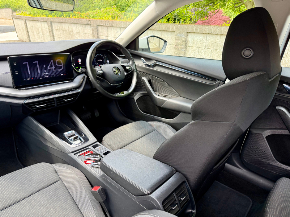 2021 Skoda Octavia 1.4L Petrol Plug-in Hybrid For Sale Images