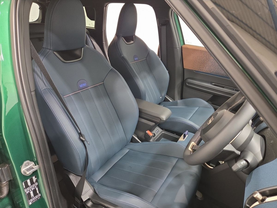 2026 MINI Countryman 1.5L Petrol Hybrid For Sale Images