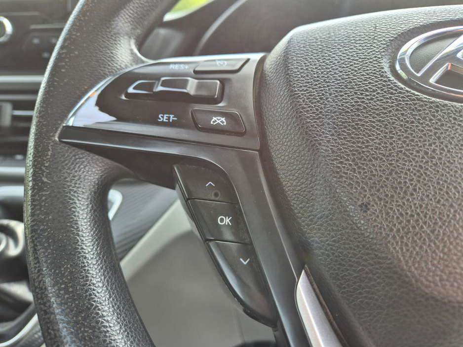 2022 Maxus Deliver 9 2L Diesel For Sale Images