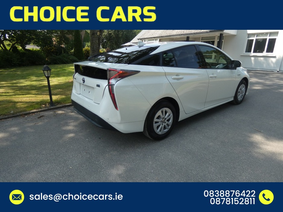 2018 Toyota Prius 1.8L Hybrid For Sale Images