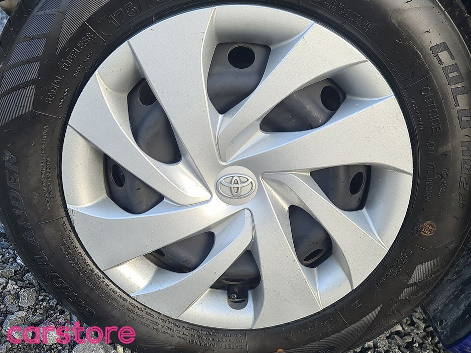 Toyota Yaris Hybrid X — thumbnail 14