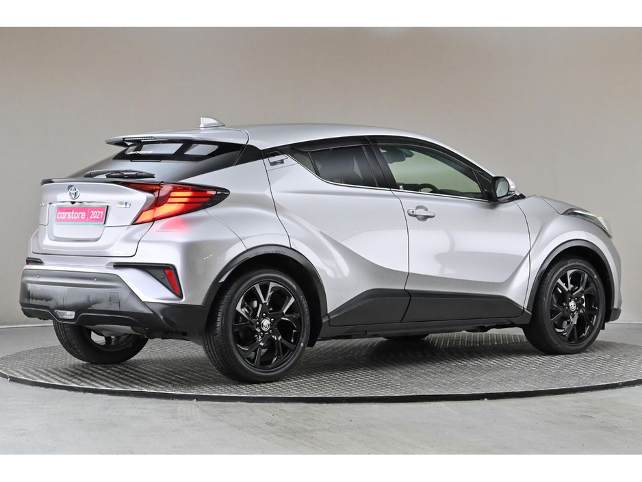 Toyota C-HR 1.8 HYBRID *HALF LEATHER*360 PAN CAM*PARK SENSORS* — thumbnail 10