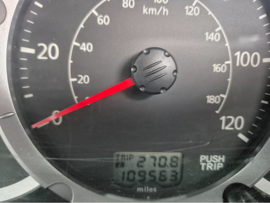 2014 Mitsubishi L200 2.5L Diesel For Sale Images