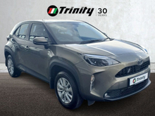 Toyota Yaris Cross LUNA * 1.5 HYBRID AUTO * APP CONNECT * TRINITY MOTORS