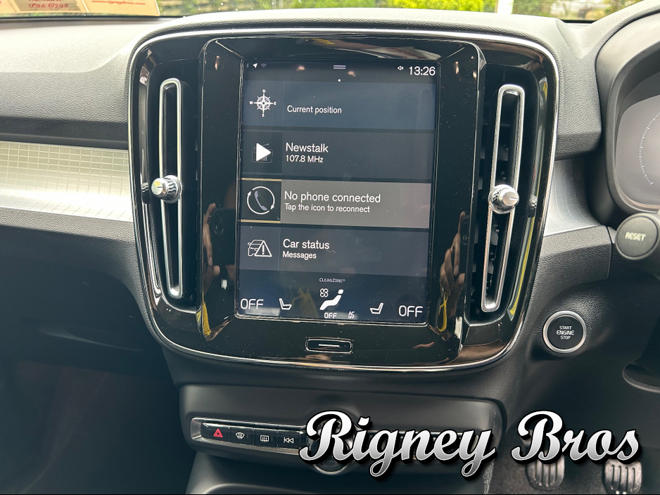 2018 Volvo XC40 2L Diesel For Sale Images