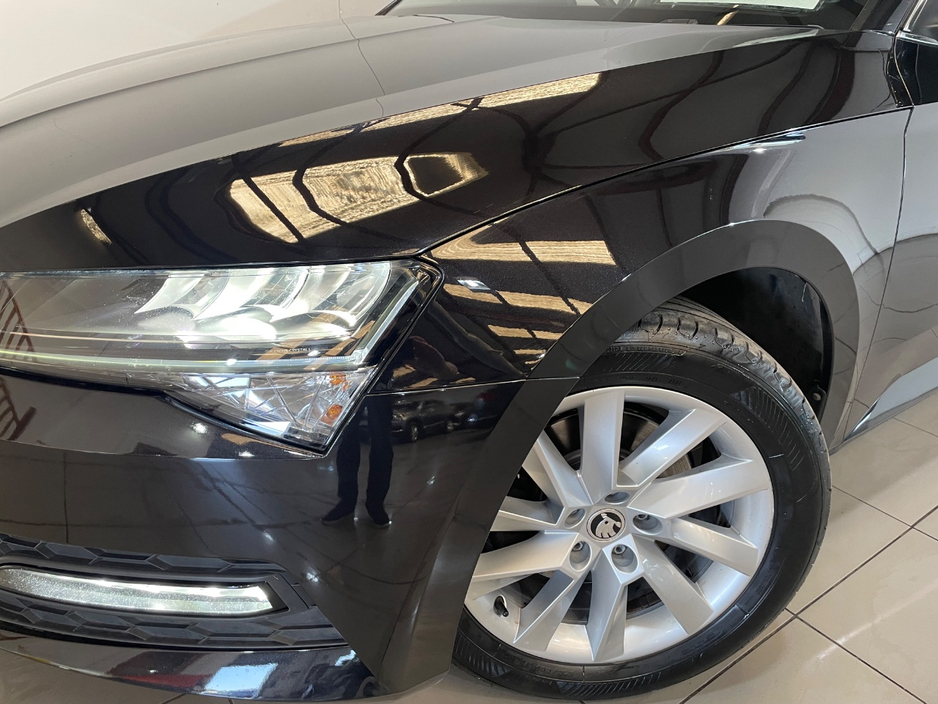 2022 Skoda Superb 2L Diesel For Sale Images