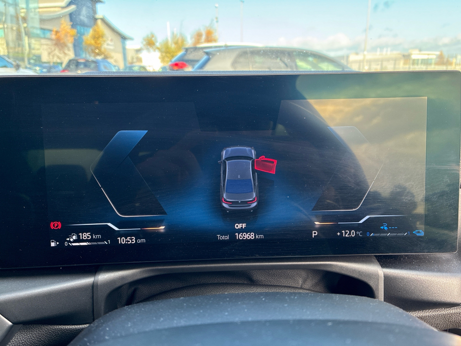 2024 BMW 3 Series 2L Petrol Plug-in Hybrid For Sale Images