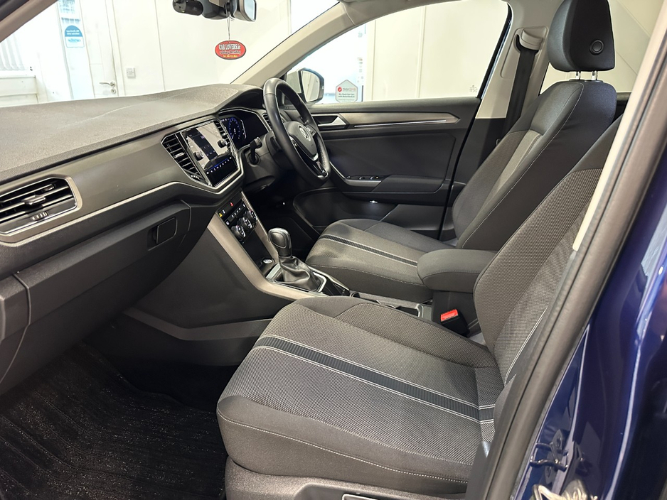 2020 Volkswagen T-Roc 2L Diesel For Sale Images