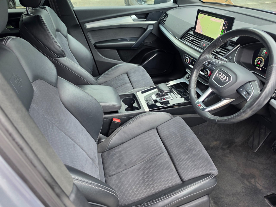 2022 Audi Q5 2L Petrol Plug-in Hybrid For Sale Images
