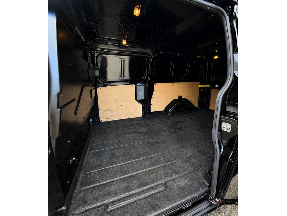 2023 Ford Transit Custom 2L Diesel For Sale Images