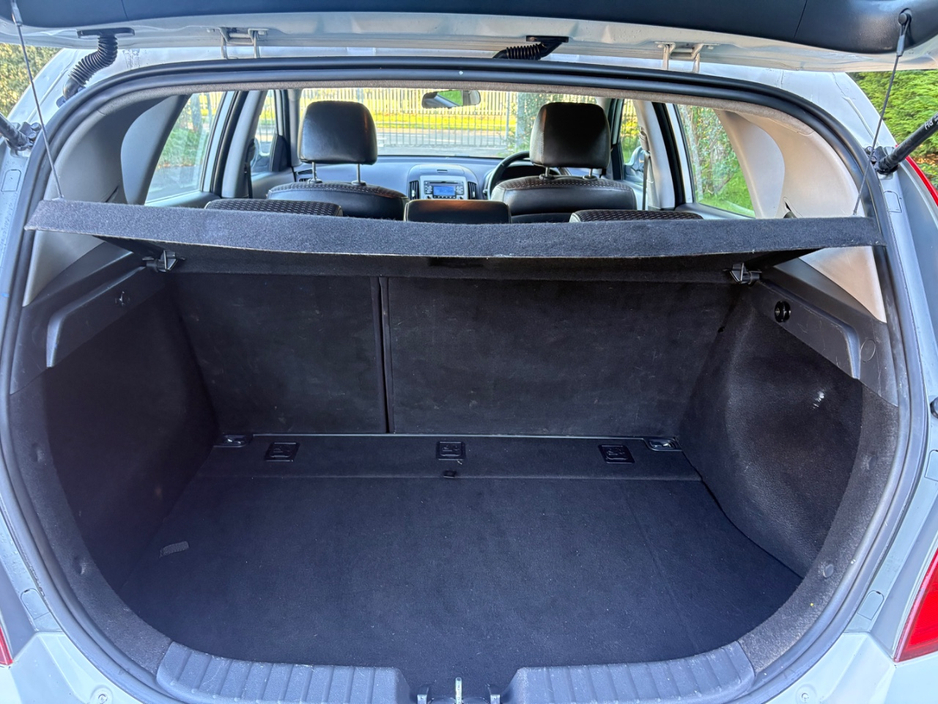 2010 Hyundai i30 1.6L Diesel For Sale Images