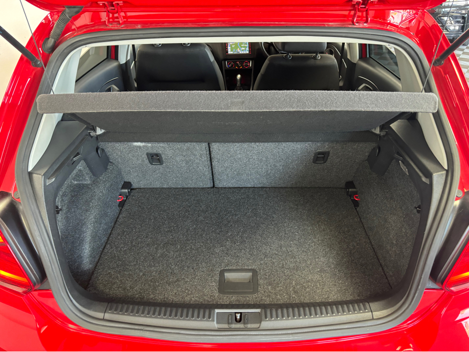 2015 Volkswagen Polo 1.2L Petrol For Sale Images