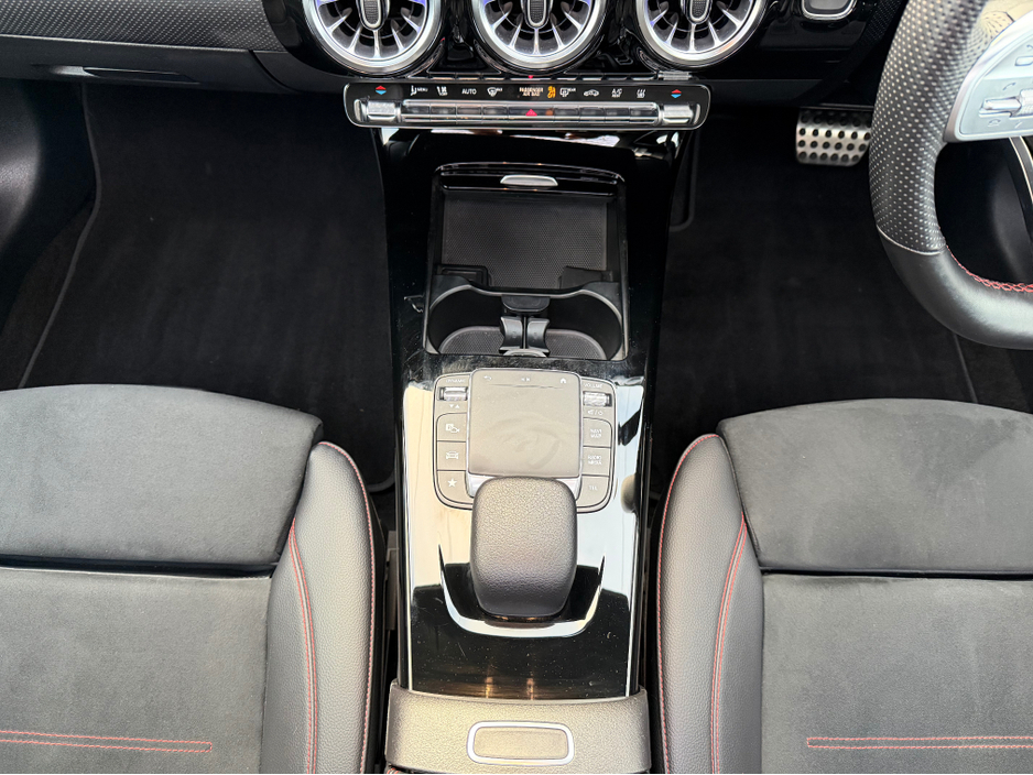 2023 Mercedes-Benz CLA Class 1.3L Hybrid For Sale Images