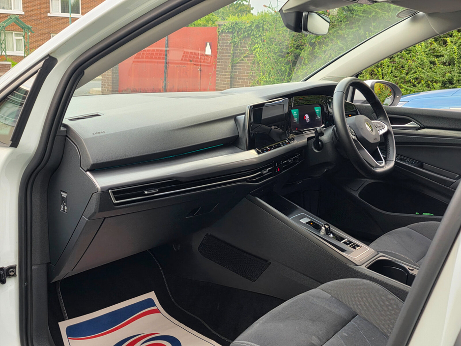 Volkswagen Golf 1.5 eTSI 150HP Style DSG MHEV — thumbnail 21