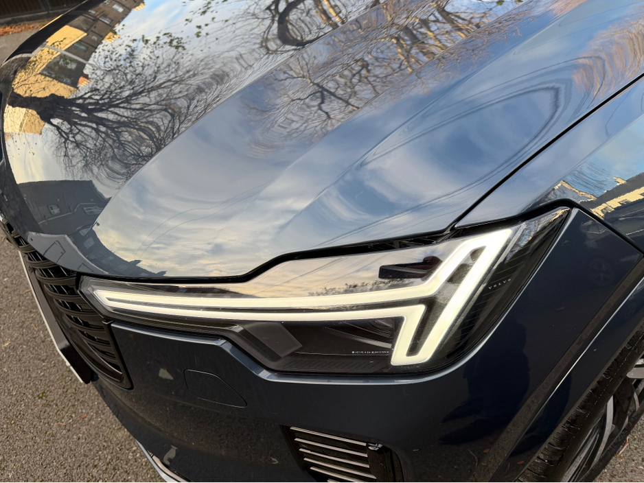 2025 Volvo XC90 2L Petrol Plug-in Hybrid For Sale Images