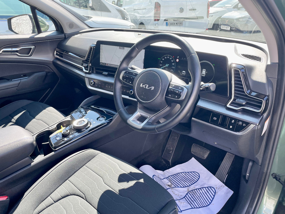 2024 Kia Sportage 1.6L Petrol Plug-in Hybrid For Sale Images