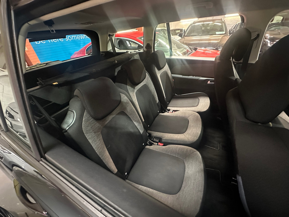 Citroen C4 BlueHDi 100 Touch — thumbnail 21