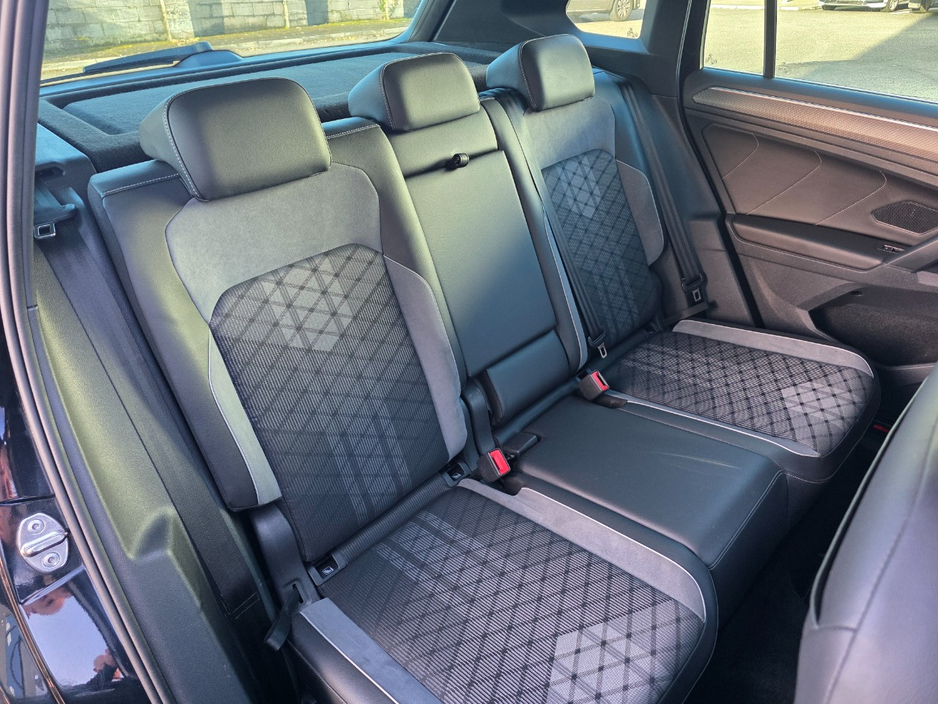 2023 Volkswagen Tiguan 1.4L Petrol Plug-in Hybrid For Sale Images