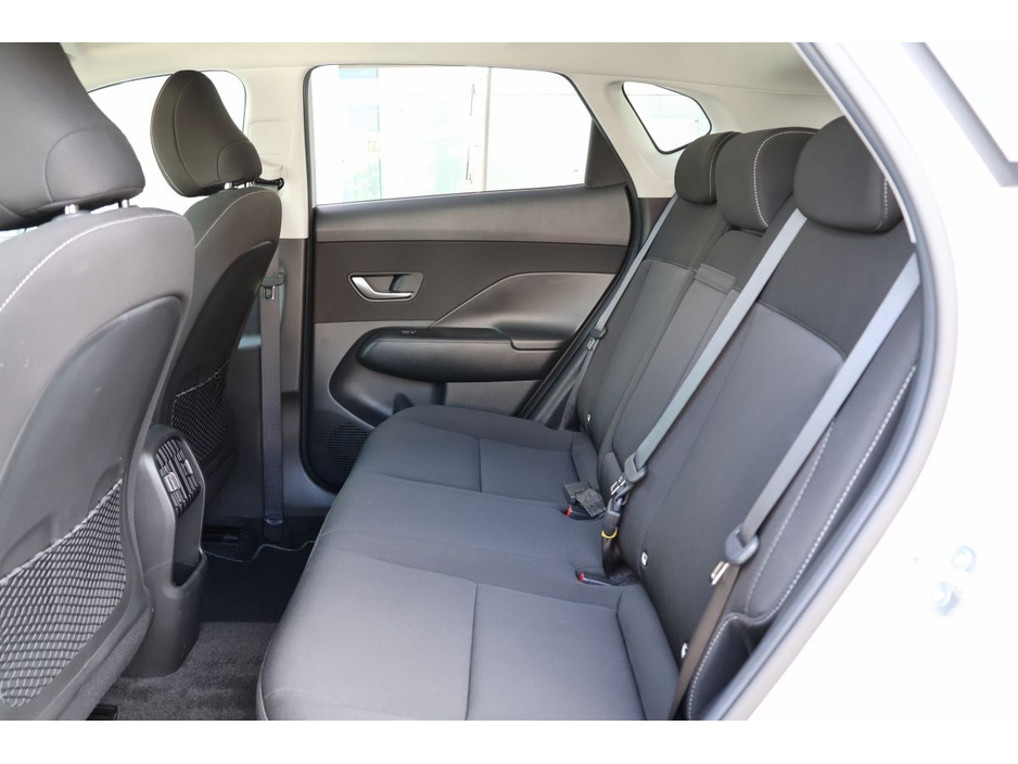 Hyundai Kona 1.6 HYBRID Elegance Auto — thumbnail 19