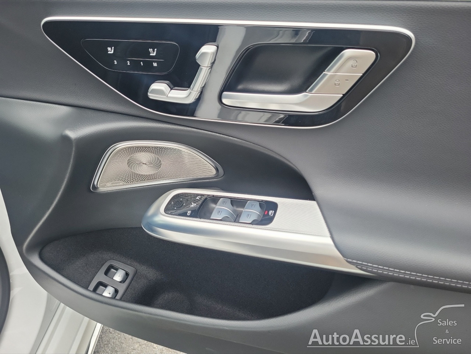 2025 Mercedes-Benz E Class 2L Hybrid For Sale Images