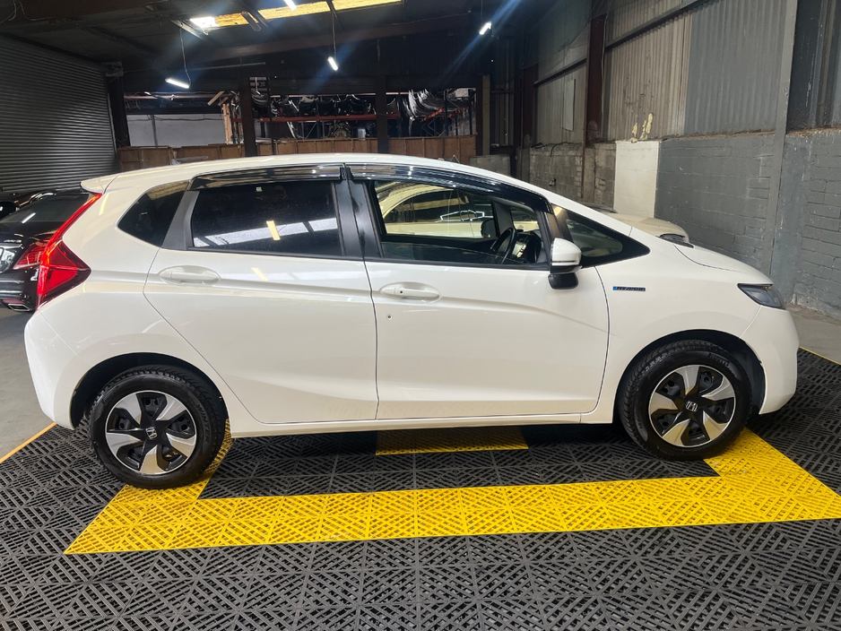 Honda Fit DAA-GP6 HYBRID 5DR AUTO — thumbnail 7