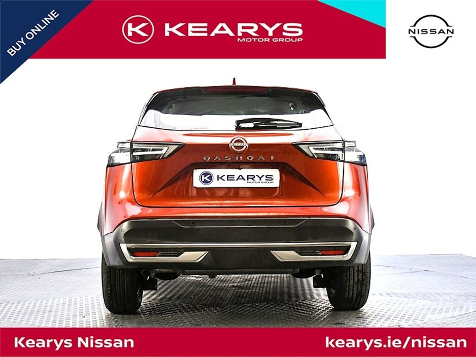 Nissan Qashqai 1.3 PET MILD HYBRID SV WITH HEATED FRONT SEATS - HEATED STEERING WHEEL - HEATED WINDSCREEN - MEGA SALE PRICE — thumbnail 2