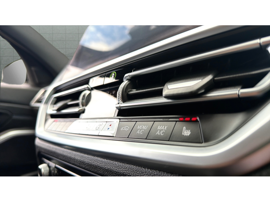BMW 3 Series X-DRIVE-MSPORT PRO-56,000KMS-1OWNER-HUGE SPEC — thumbnail 31